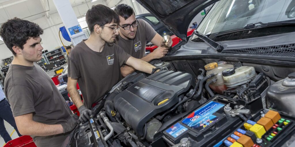 electromecánica de coches en monlau